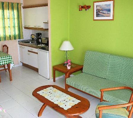 Las Marinas Apartamentos Tías Εξωτερικό φωτογραφία